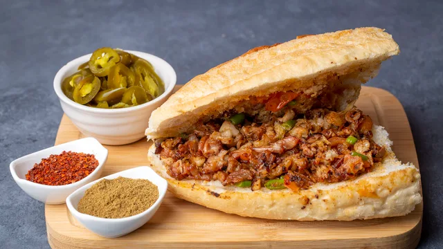 Yarım Ekmek Kokoreç